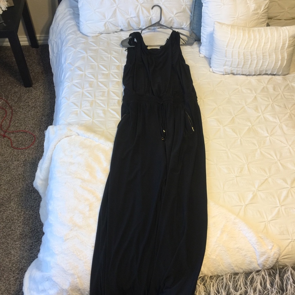 Black Sleeveless Jumpsuit